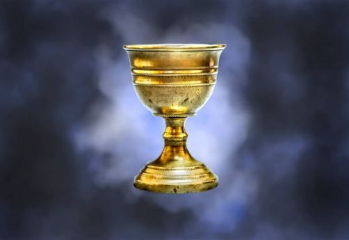 The Royal Refusal: What Vashti's Decision Reveals About Faith and Marriage