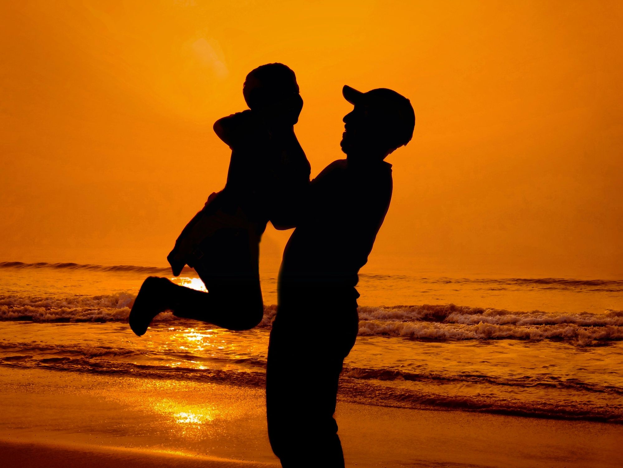 What Makes a Good Father: 4 Biblical Principles Every Dad Needs