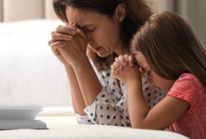 How Do Biblical Mothers Pray?